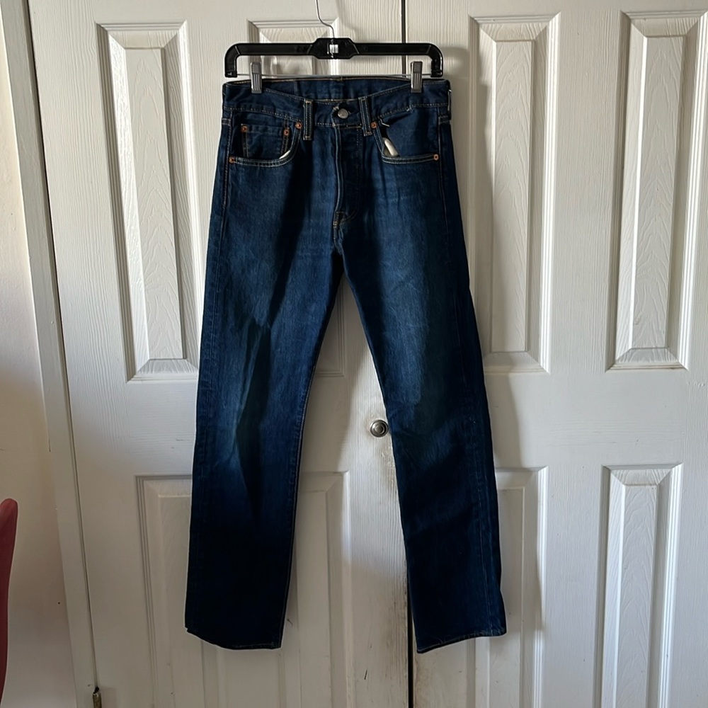 Gently Used Levi’s 501 29x32 Dark Blue Denim